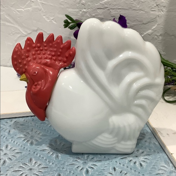 Vintage Avon Rooster 🐔 Hand Lotion Bottle - Picture 2 of 11
